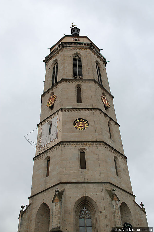 Башня протестантской церкови Балинген, Германия