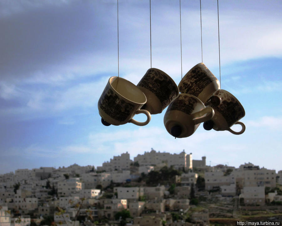 Керамические колокольчики с видом на Хеврон Хеврон, Палестина