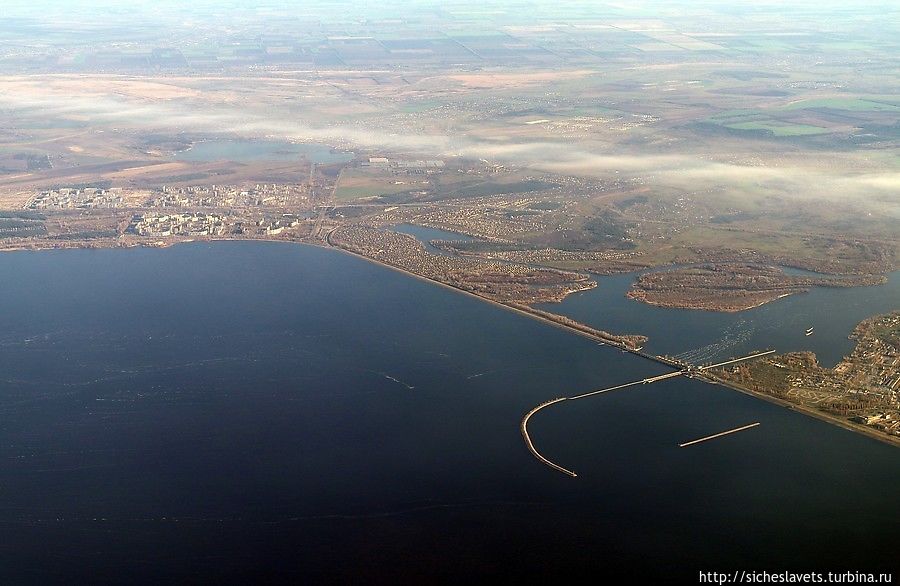 Чуден Днепр с высоты перелета Киев-Днепропетровск Днепр, Украина