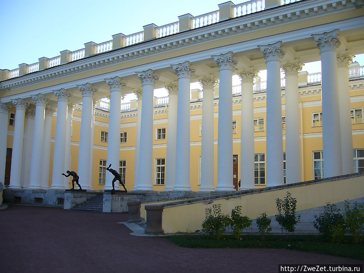 Александровский дворец те