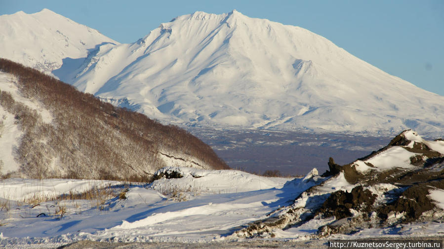 Вулканы от Халактырского пляжа Петропавловск-Камчатский, Россия