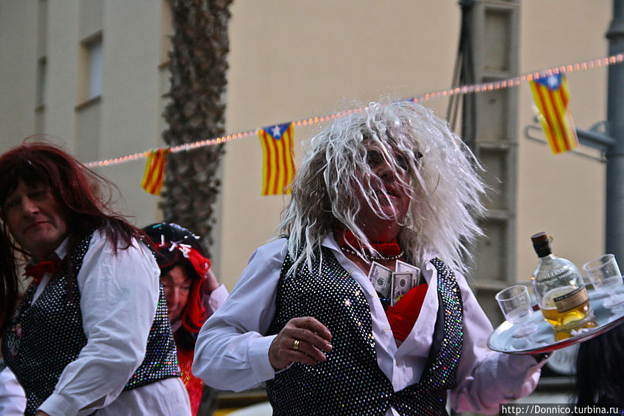 танцующие американские фермеры за бутылкой бренди танцующие американские фермеры за бутылкой бренди