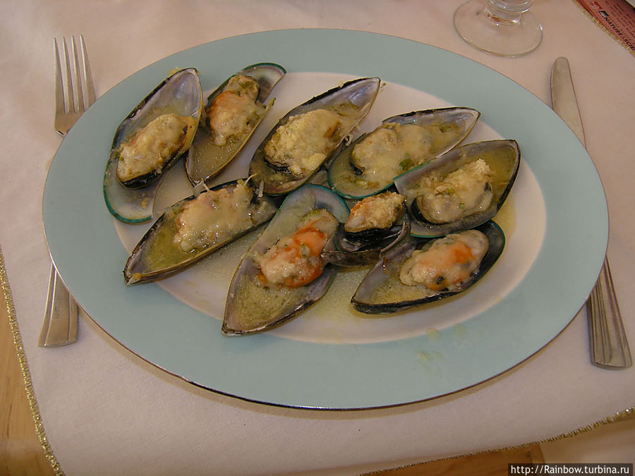 Запеченые мидии в сладко-остром соусе Норт-Адамс, CША Запеченые мидии в сладко-остром соусе Норт-Адамс, CША