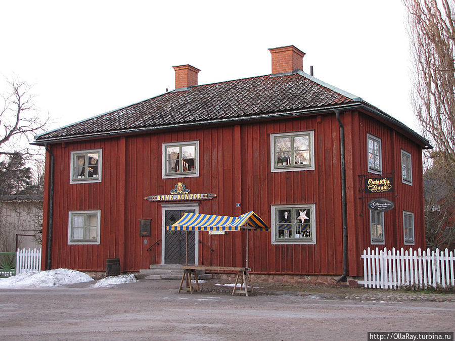 Здание банковской конторы. Здание банковской конторы.