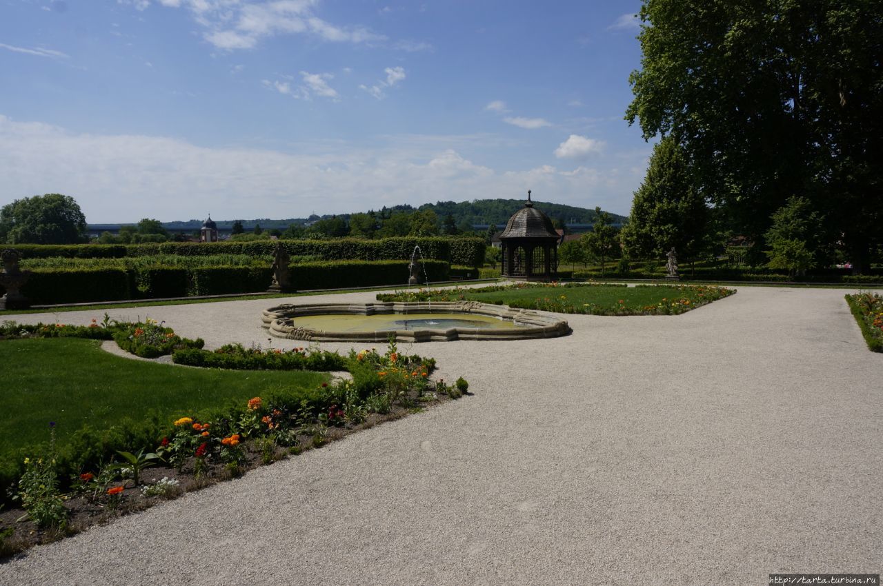 Дворец и сад  Файтсхёххайм Файтсхёххайм, Германия