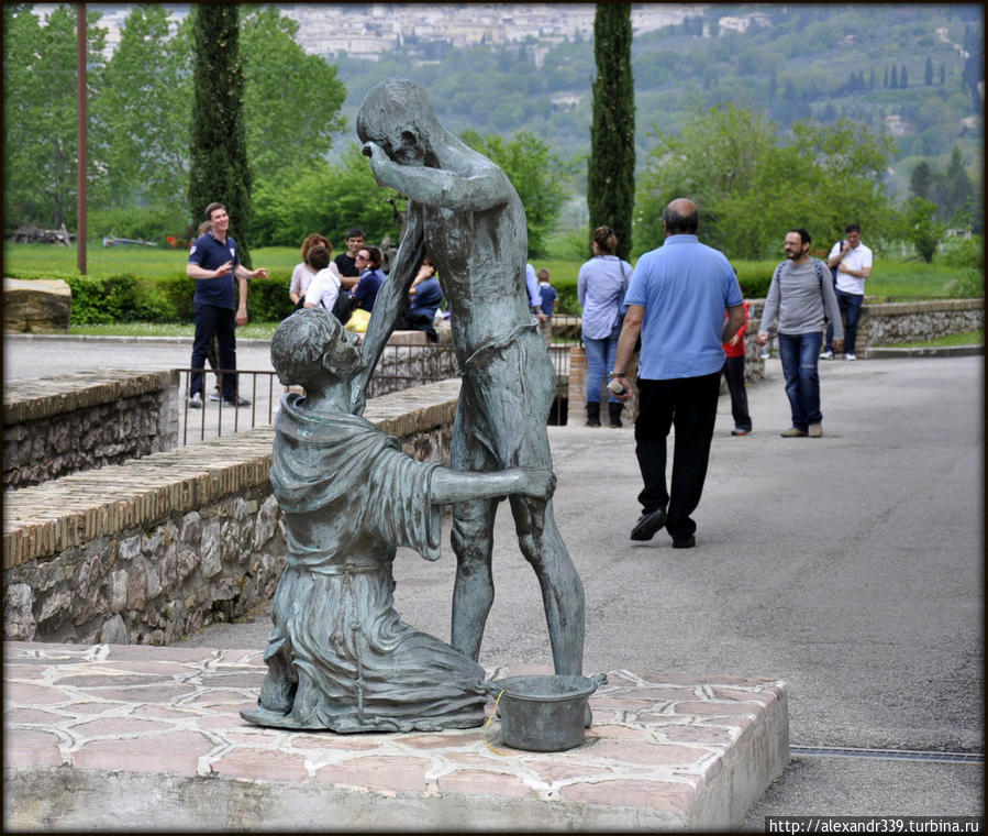 Святилище Риво Торто Ассизи, Италия Святилище Риво Торто Ассизи, Италия