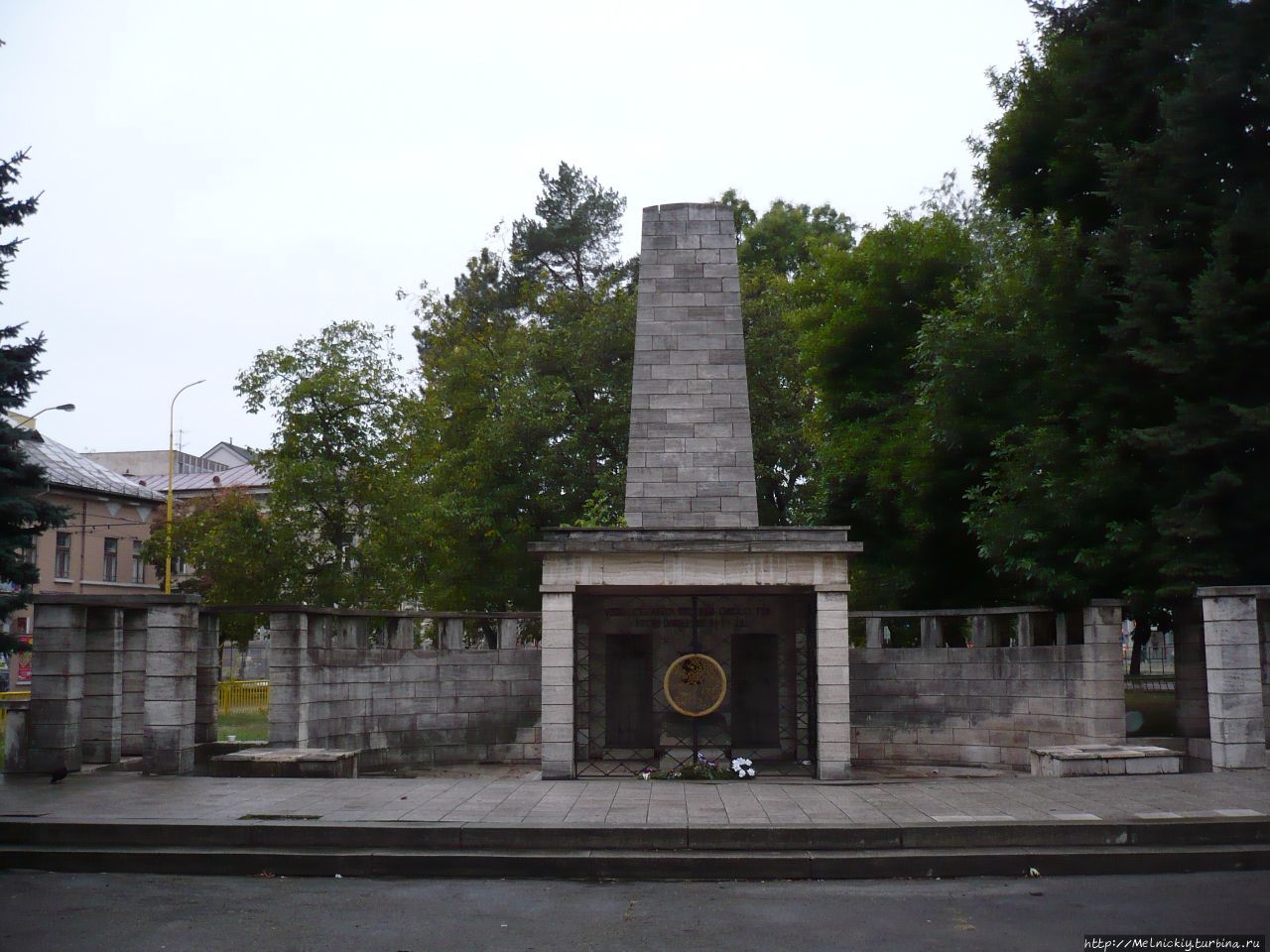 Мемориал неизвестного антифашистского солдата / Memorial of an Unknown Antifascist Soldier