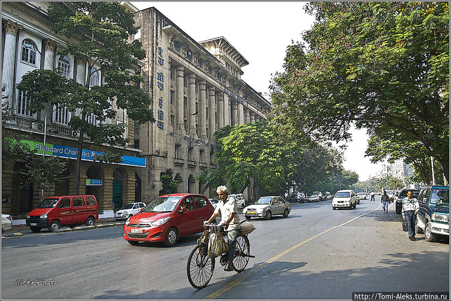 И велосипедистов в Мумбаи я как-то в больших количествах не заметил, это не Пекин...

Продолжение в части 22
* Мумбаи, Индия
