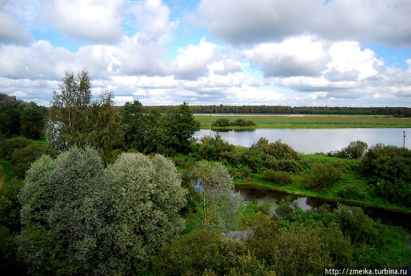 В другую сторону. Там протекает речка Ильматсалу. Ильматсалу, Эстония