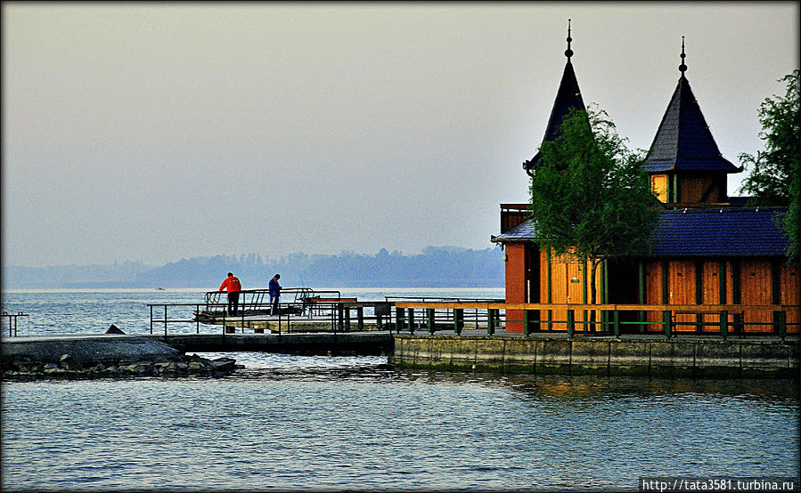 Уже во времена Древнего Рима этот город был развитым центром торговли. В пятнадцатом веке Кестхей получил статус города. Уже во времена Древнего Рима этот город был развитым центром торговли. В пятнадцатом веке Кестхей получил статус города.