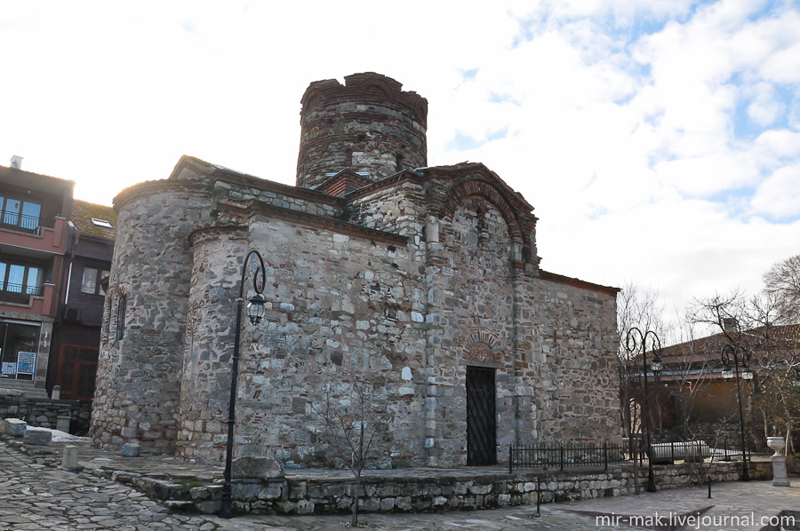 Церковь Святого Иоанна Крестителя, десятый век.