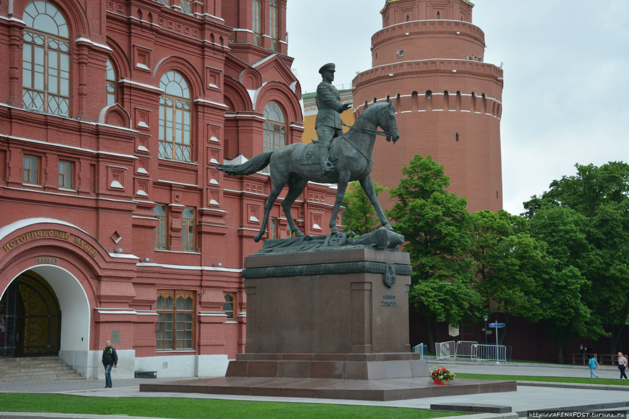 Дождливый майский день Москва, Россия