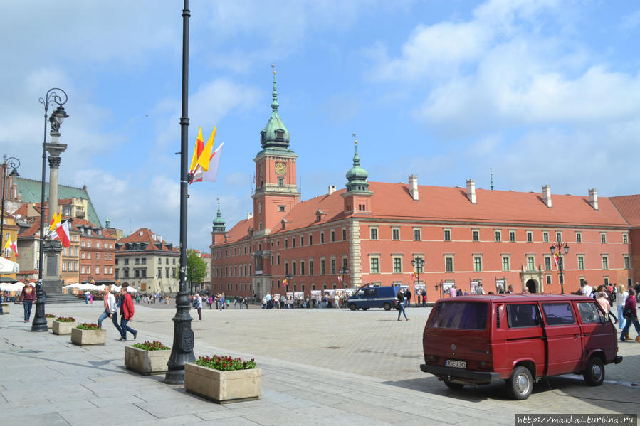 Замковая площадь. Варшава, Польша