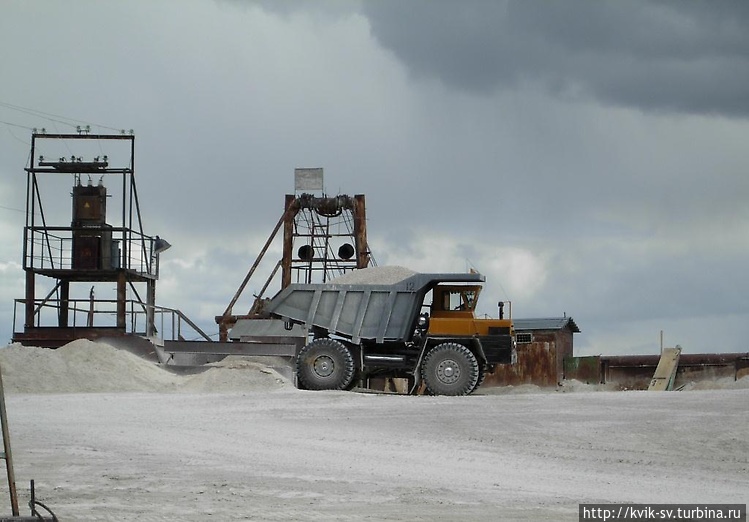В одном месте дорогу пере В одном месте дорогу пере