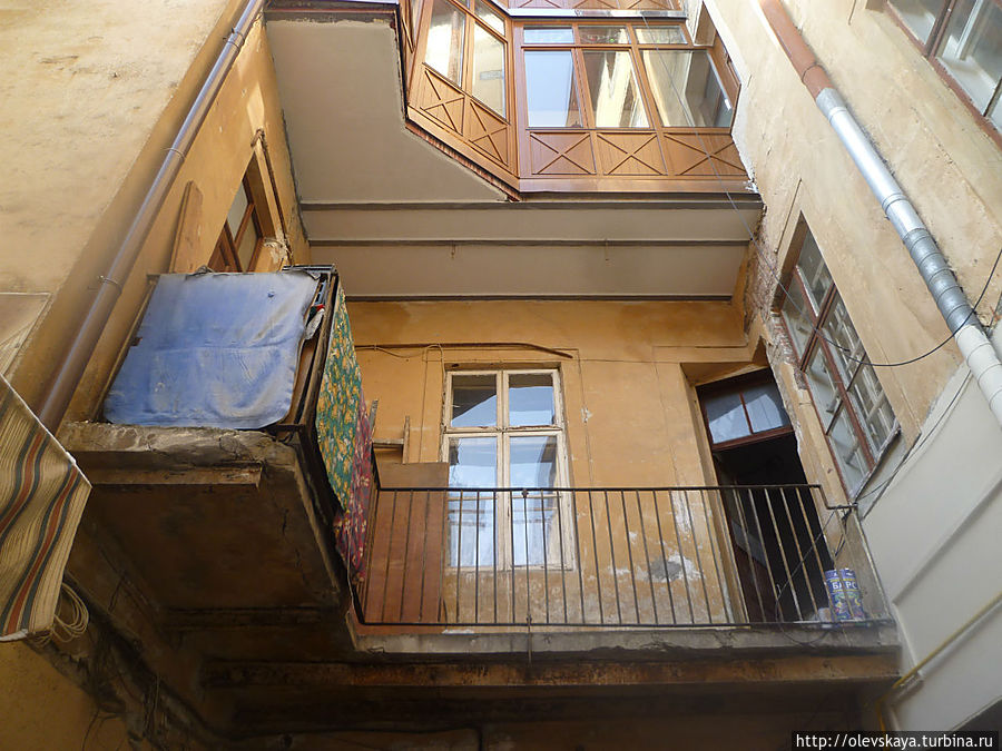 Тут нужен гид ( Лычаковское кладбище и не только.) Львов, Украина Тут нужен гид ( Лычаковское кладбище и не только.) Львов, Украина