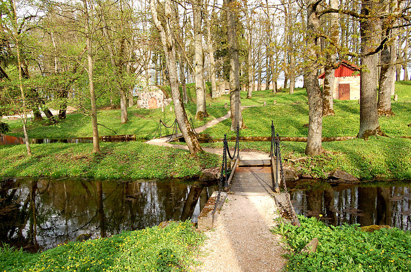 Мостики в парке Олуствере, Эстония