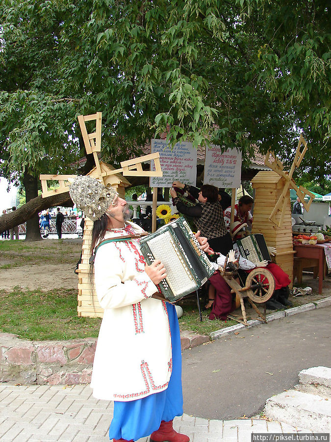 Грай музыко ... Коростень, Украина