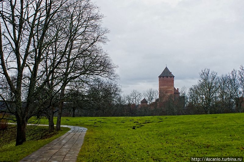Сигулда и Тураидский замок Сигулда, Латвия