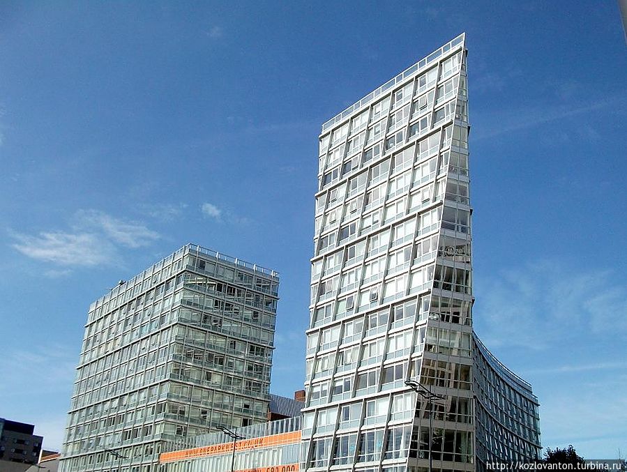 Здание крупнейшего торгово-развлекательного центра  Liverpool ONE, открытого в 2008 г., когда Ливерпуль стал на один год культурной столицей Европы. Ливерпуль, Великобритания