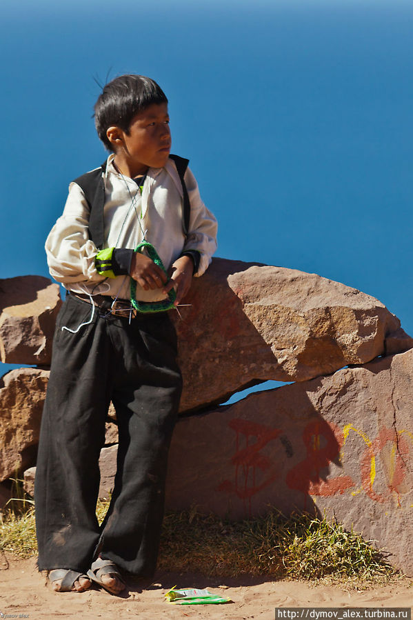 Про вязание уже говорил — это важнейший из навыков на острове Остров Такуили, Перу