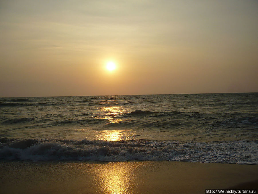 Закат солнца в Индийском океане Ваддува, Шри-Ланка