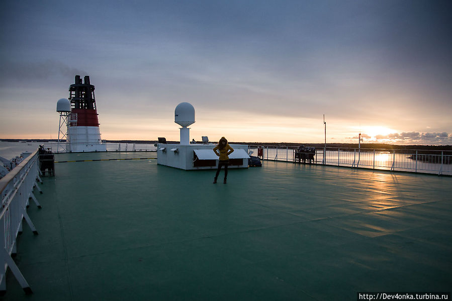 Верхняя палуба Верхняя палуба