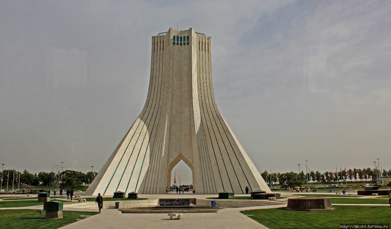 Башня Азади Тегеран, Иран