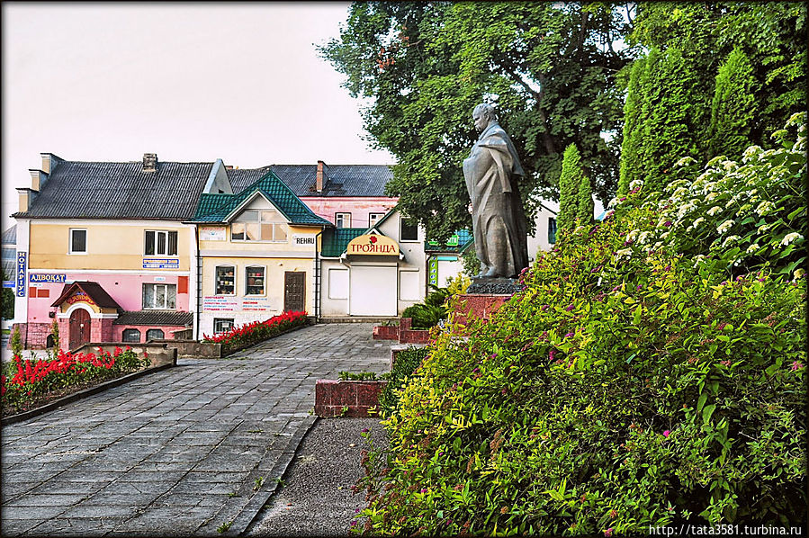 Вход в парк Кременец, Украина