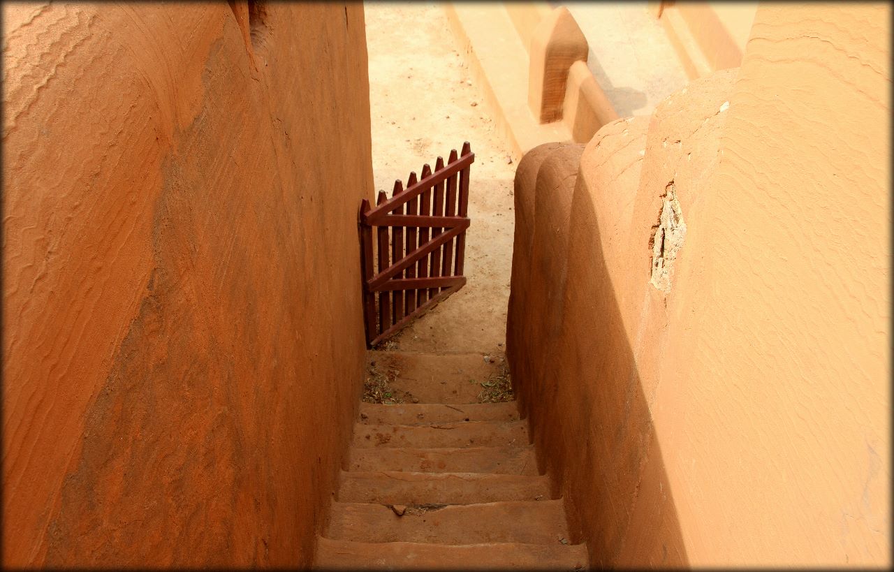 Империя Бамбара или глиняный дворец Кулибали Сегукоро, Мали