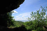 Вид на Костештское водохранилище из палеолитической пещеры у села Дуруитоаря, Рышканы