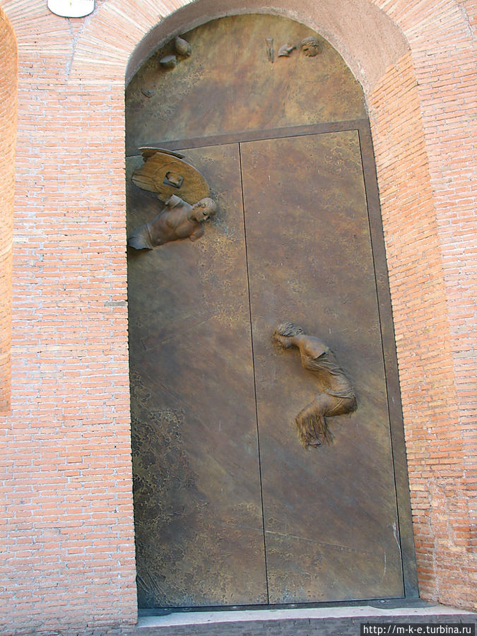 Базилика Санта-Мария-дельи-Анджели-э-деи-Мартири Базилика Санта-Мария-дельи-Анджели-э-деи-Мартири