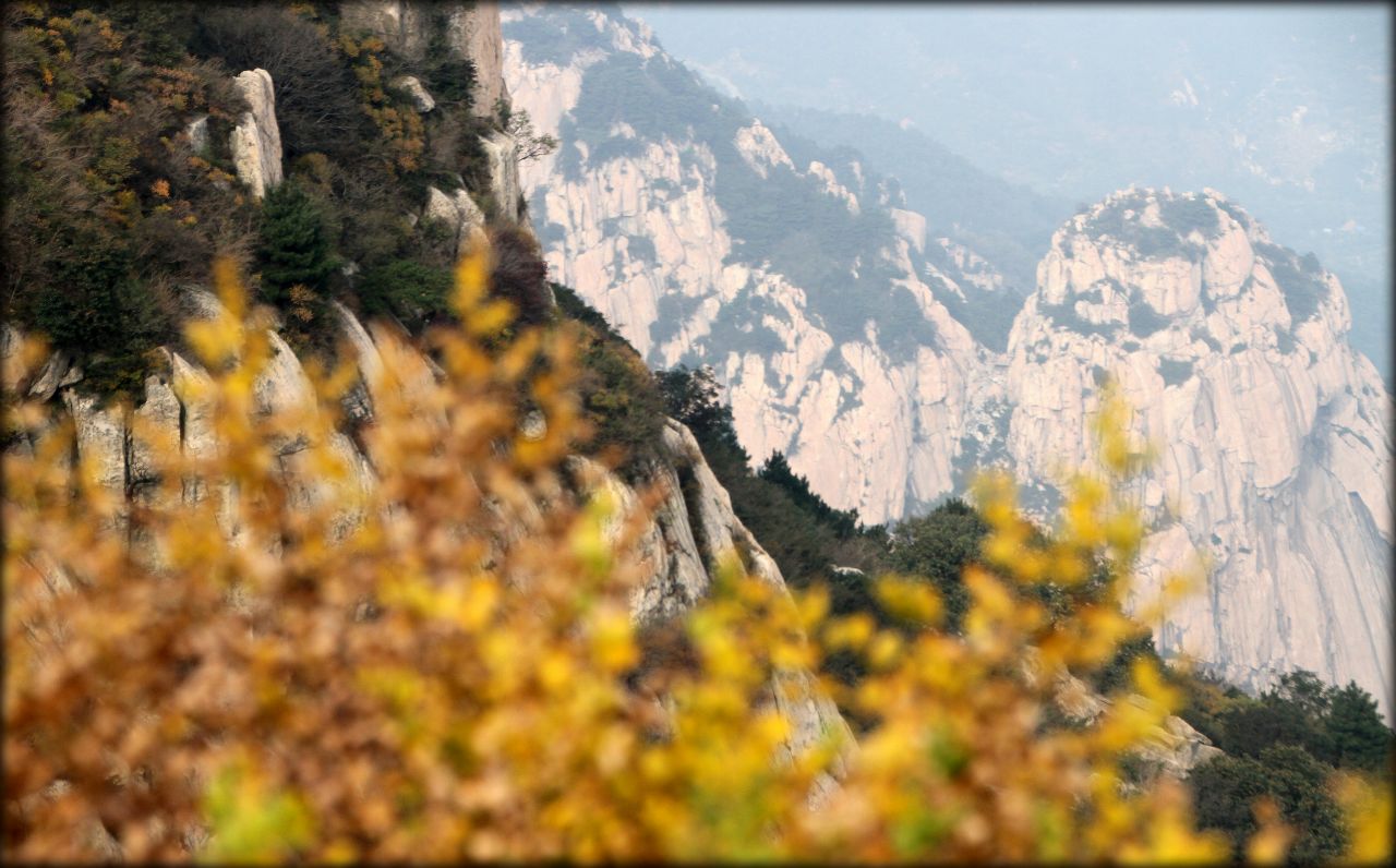 Гора Тайшань Тайшань гора (1545м), Китай
