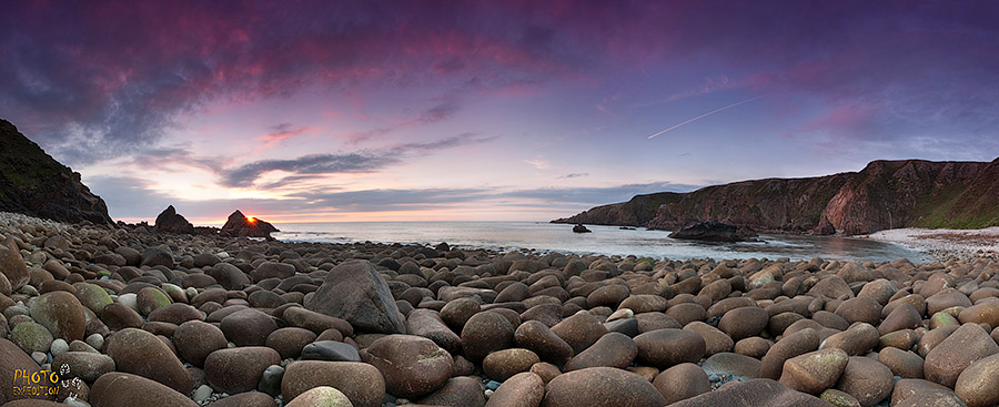 Кровавая земля Кровавая земля