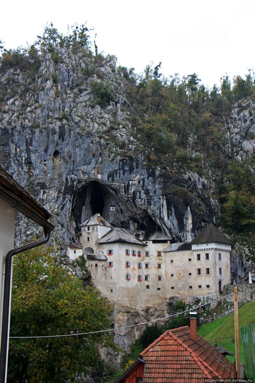 Предъямский замок Предъяма, Словения