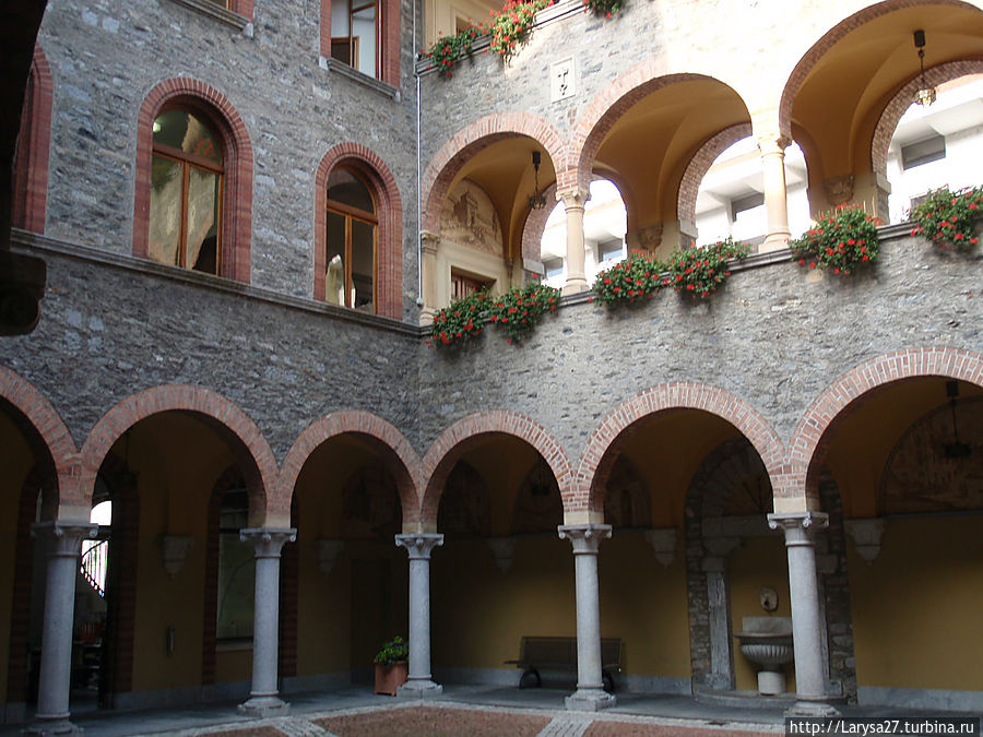 Ратуша Ратуша