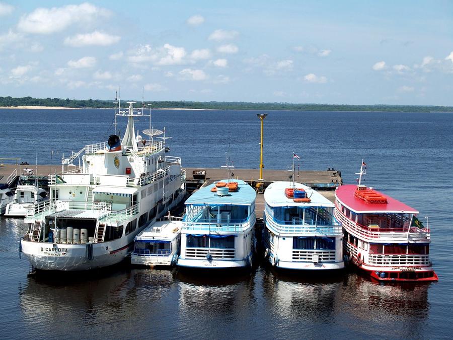 Пассажирский речной транспорт в Бразилии (Амазония) Бразилия