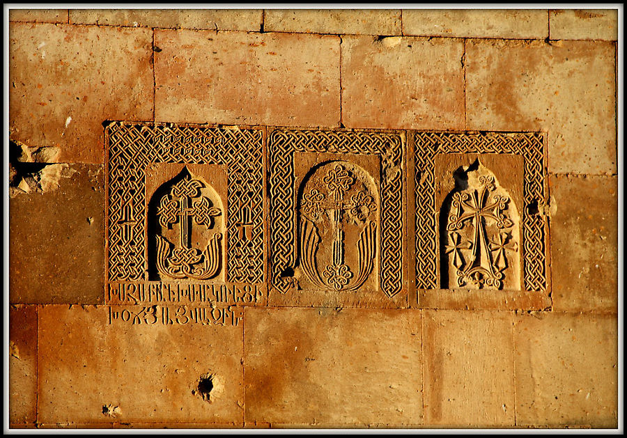 В глубокой темнице или момент армянского счастья Хор Вирап Монастырь, Армения В глубокой темнице или момент армянского счастья Хор Вирап Монастырь, Армения