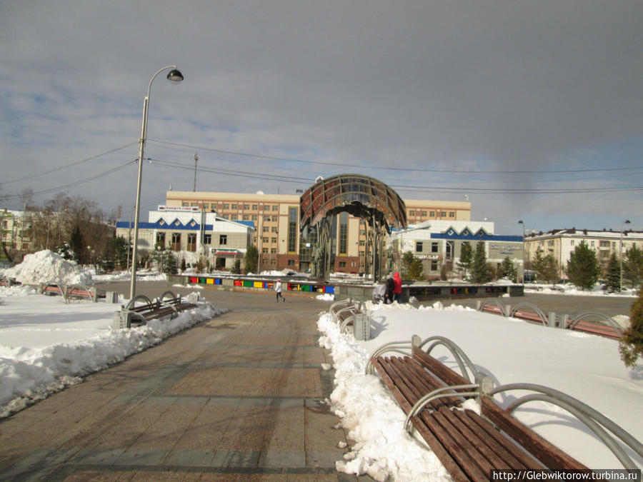 Прогулка по Тюмени в апрельский снегопад Тюмень, Россия