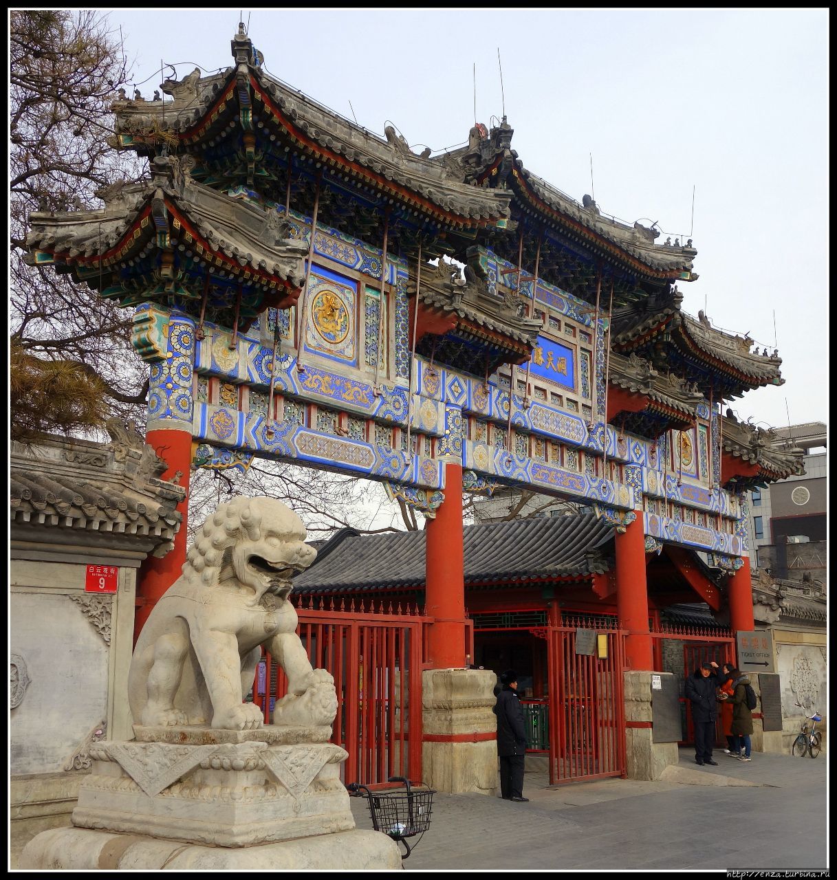 Байюньгуань – Первый храм под Небесами Пекин, Китай