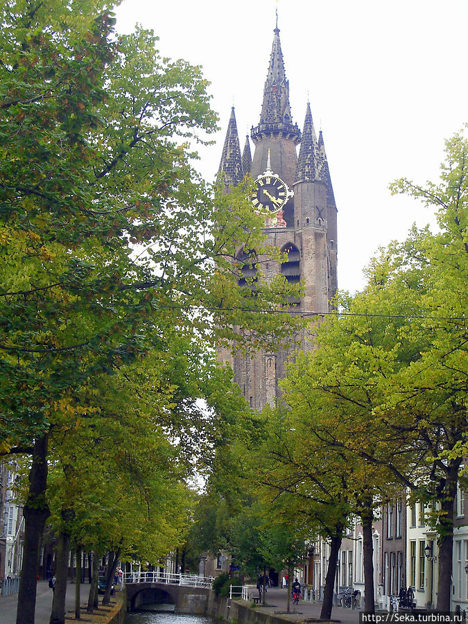 Башня Старой церкви Башня Старой церкви