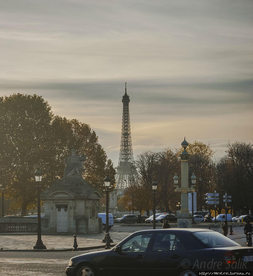 Закат на Площади Согласия Париж, Франция Закат на Площади Согласия Париж, Франция