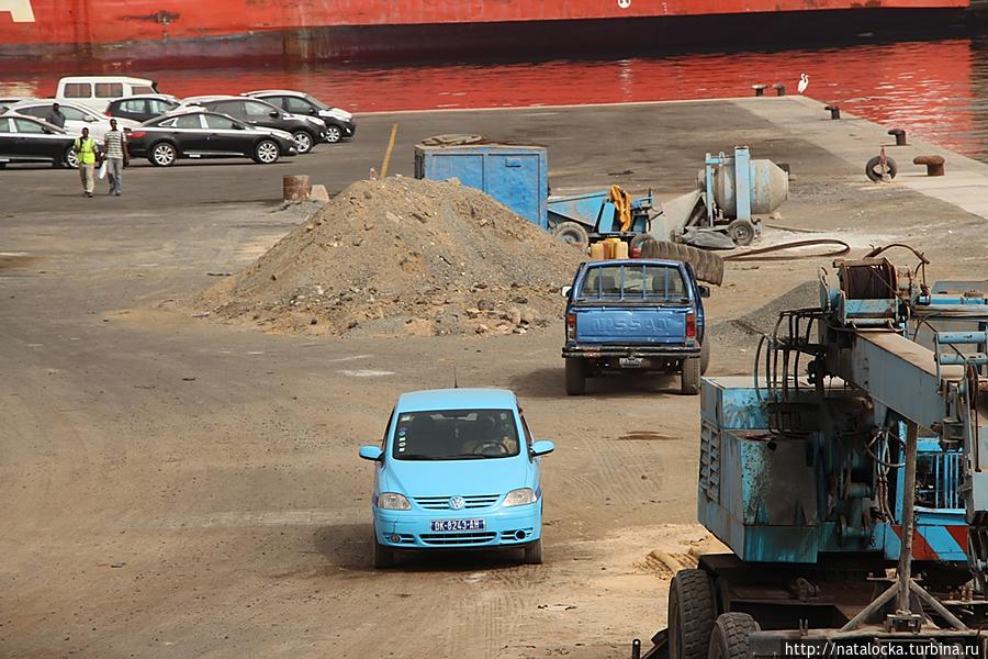 Барк Седов. Как встречают корабли... Дакар, Сенегал Барк Седов. Как встречают корабли... Дакар, Сенегал