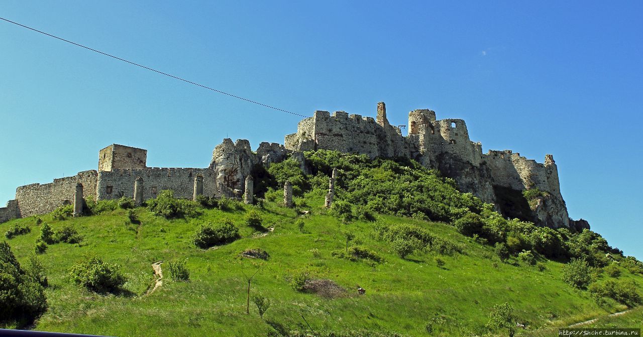 В чистом поле Град стоит... Spišsky hrad ( ЮНЕСКО 620-001)