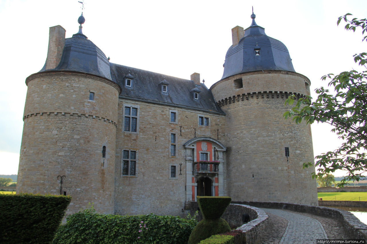 Замок Лаво-Сент-Анн Лаво-Сент-Анн, Бельгия