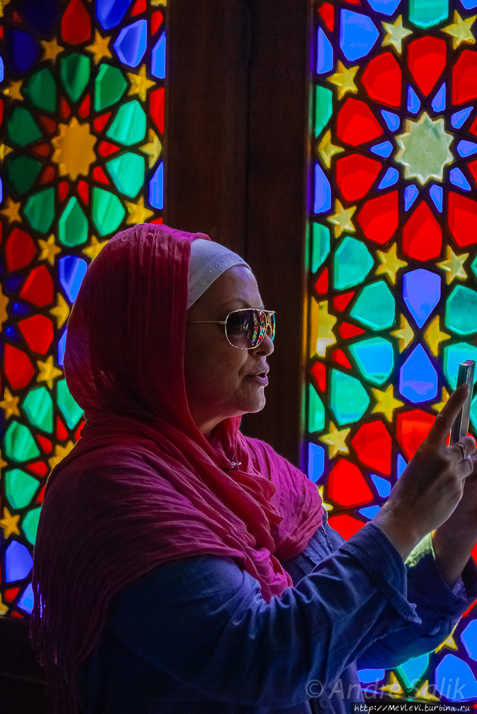 Иран. Шираз. Мечеть Насир аль-Мульк Шираз, Иран Иран. Шираз. Мечеть Насир аль-Мульк Шираз, Иран