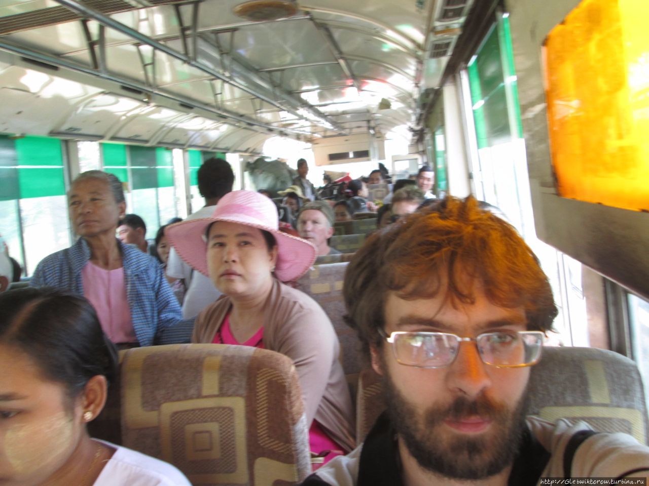 Поездка в Нейпьидо из Таунгу Нейпьидо, Мьянма