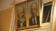 Портреты Ленина и Маркса в кабинете Хо Ши Мина