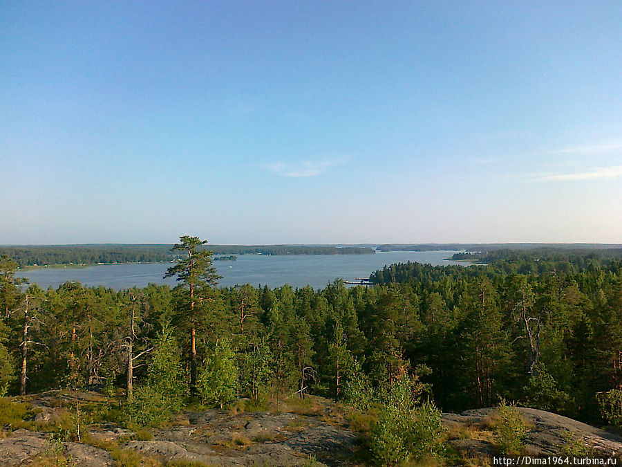 Вид со смотровой площадки на скале Порвоо, Финляндия