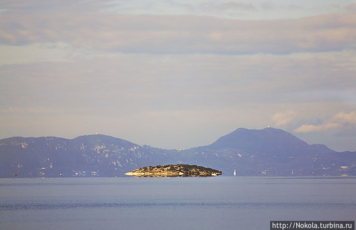 Переправа из Игуменицы в Керкиру (Корфу) Остров Корфу, Греция Переправа из Игуменицы в Керкиру (Корфу) Остров Корфу, Греция