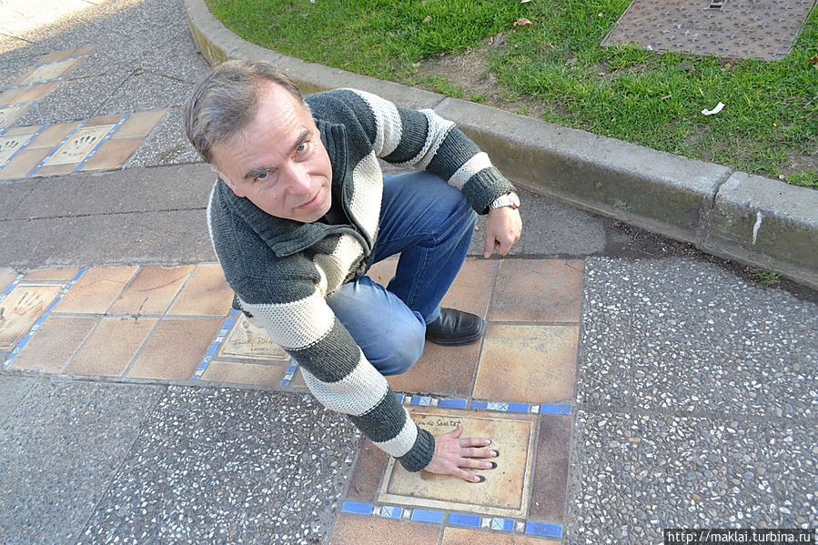 Легко ли стать знаменитым Канны, Франция Легко ли стать знаменитым Канны, Франция